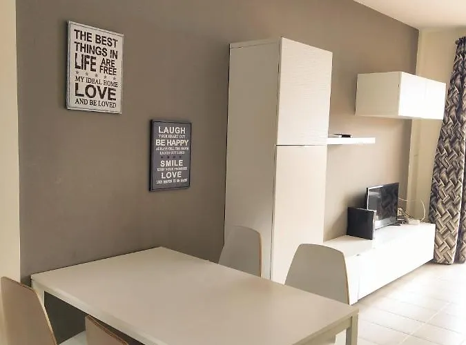 דירה Oceanblue Modern King Size 1 Bedroom With Seaview And Terrace *