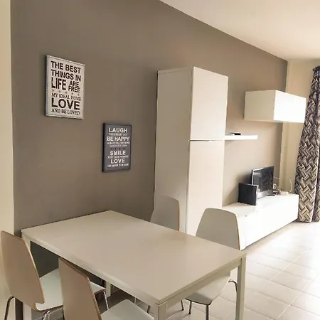 Apartment Oceanblue Modern King Size 1 Bedroom With Seaview And Terrace *